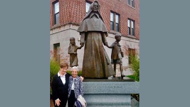 Sister Susanne Hartung Visits Sisters in Holyoke